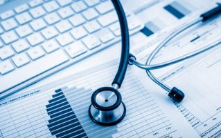 20岁女生长期开灯睡觉胖到200斤，医生提醒：夜间光线会干扰褪黑素分泌【二十多岁的女孩子开什么车好】