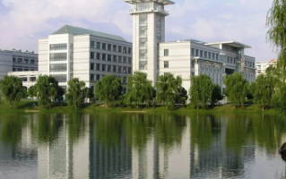 “大学”和“学院”的主要区别有哪些？二者有6大区别