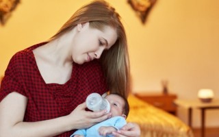 人民日报评母婴室改育婴室！一字之变背后的温度与进步！